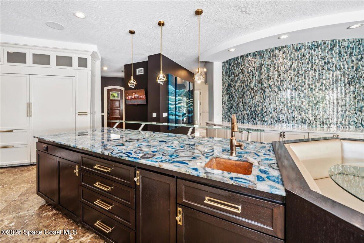 154 Lansing Island Drive