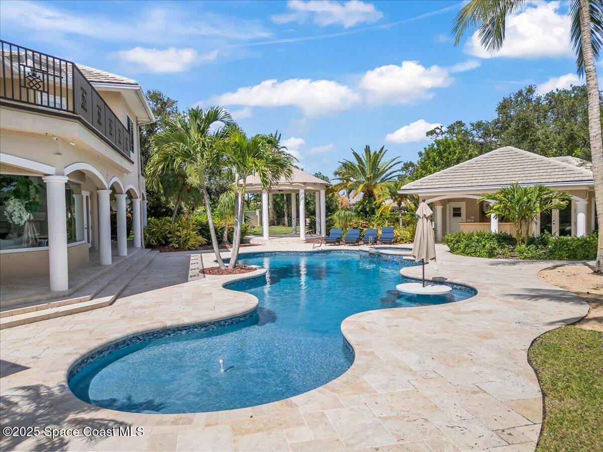 154 Lansing Island Drive