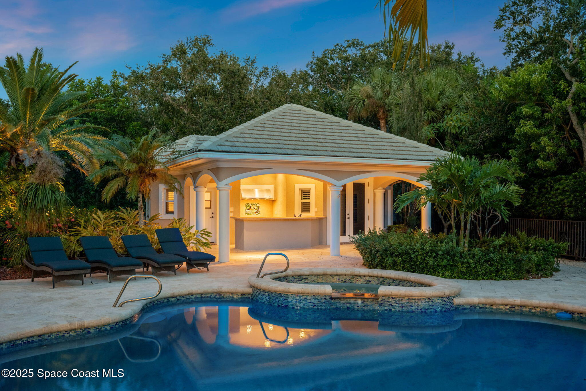 154 Lansing Island Drive