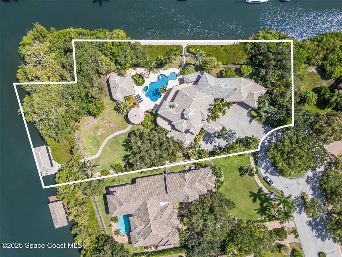 154 Lansing Island Drive