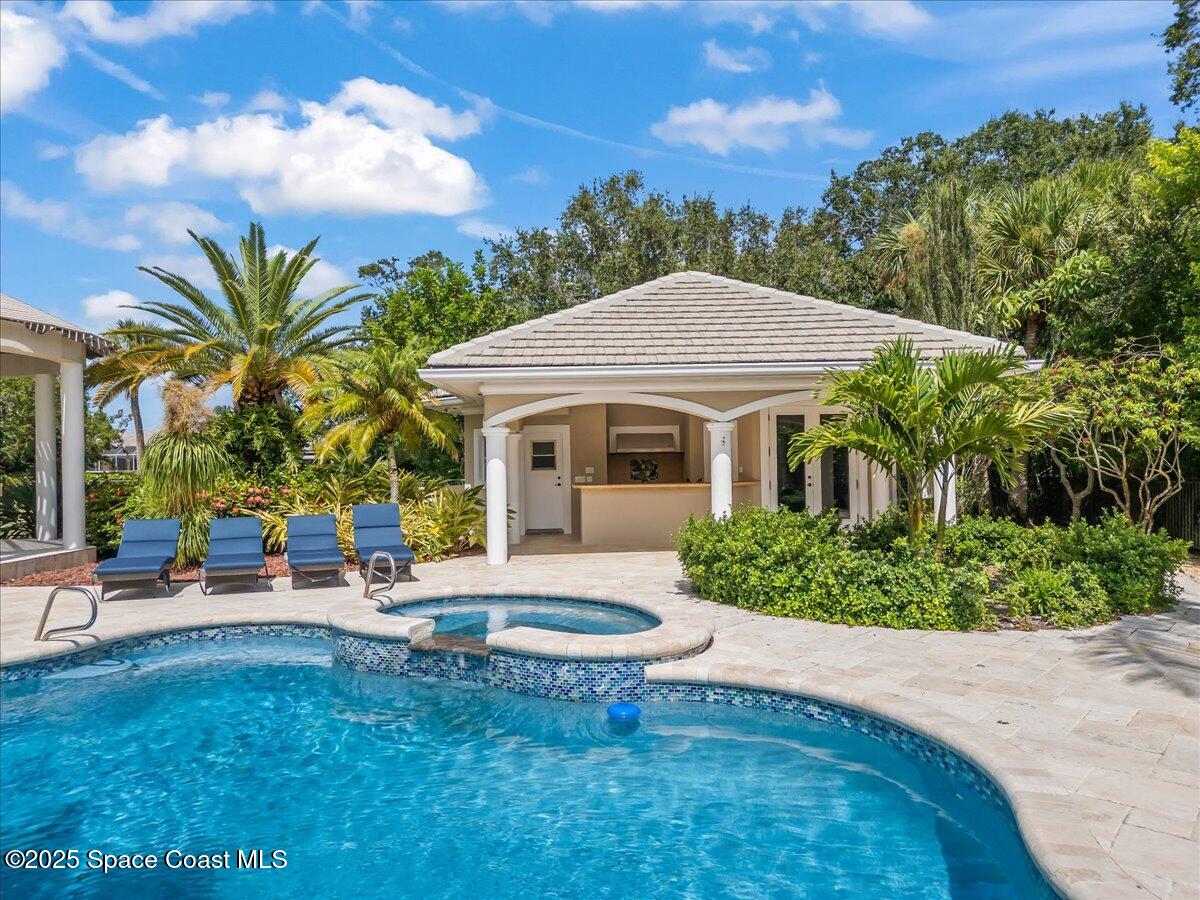 154 Lansing Island Drive