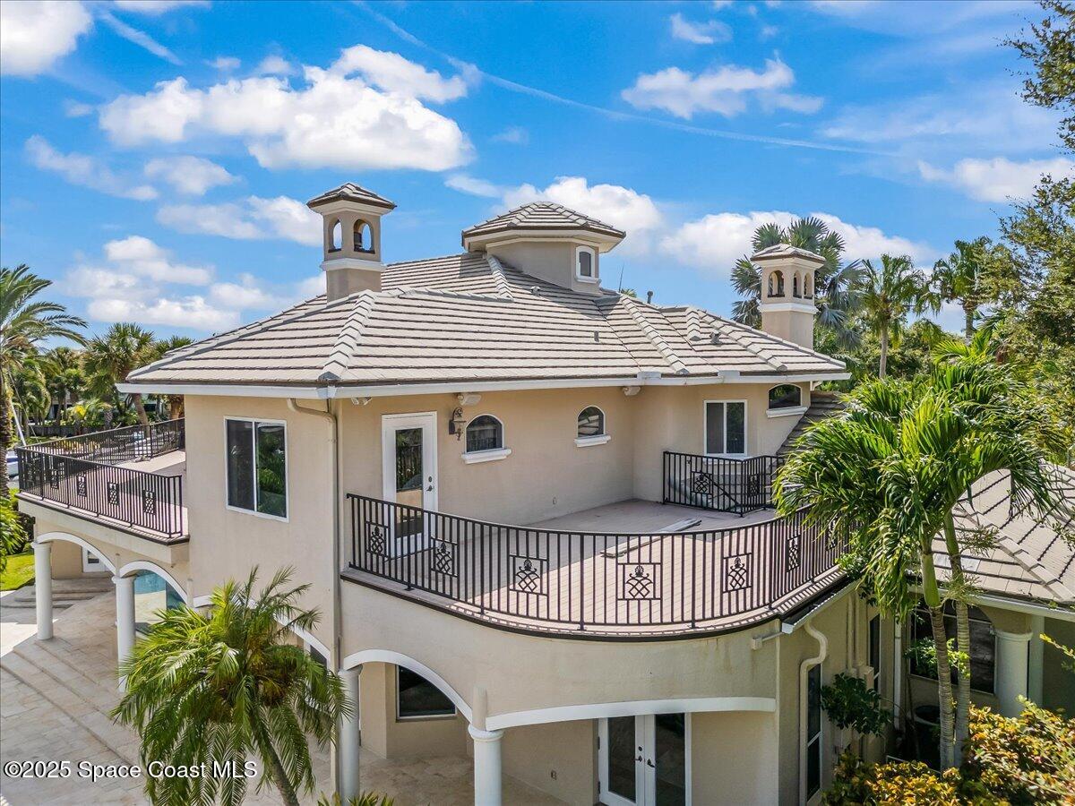 154 Lansing Island Drive