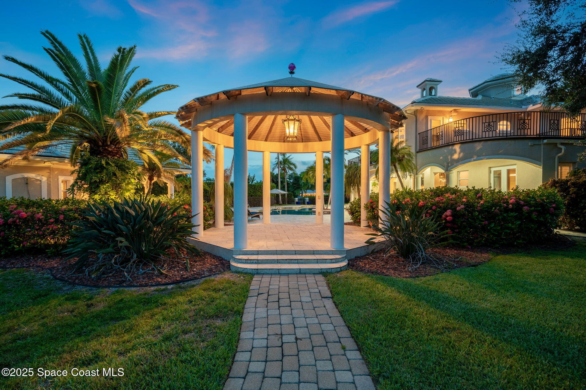 154 Lansing Island Drive