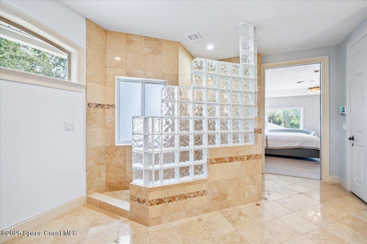 154 Lansing Island Drive