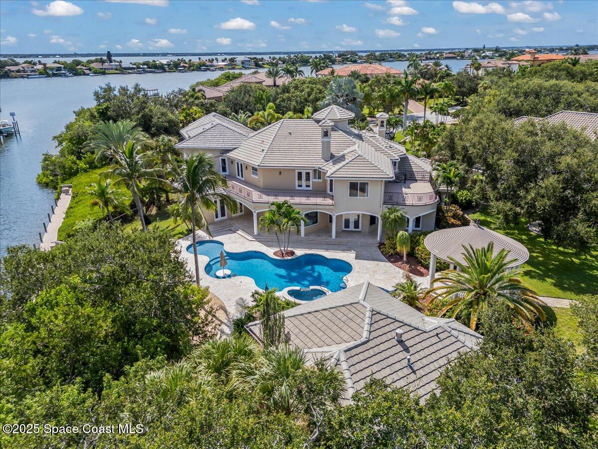 154 Lansing Island Drive