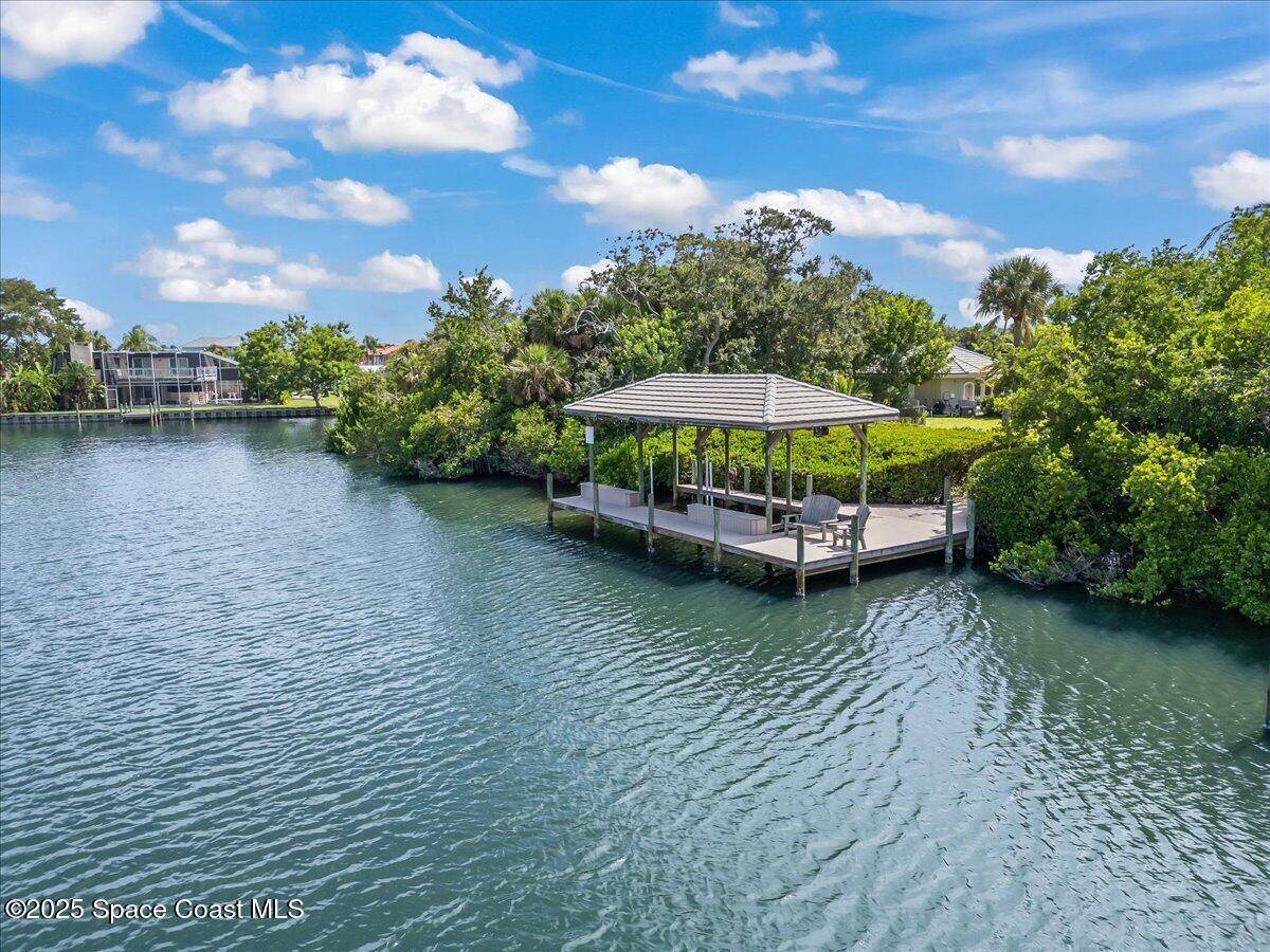 154 Lansing Island Drive