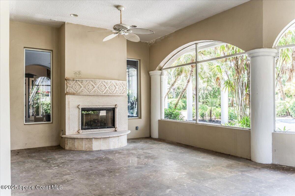154 Lansing Island Drive