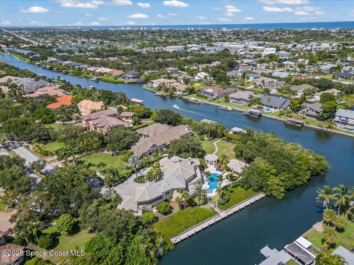 154 Lansing Island Drive