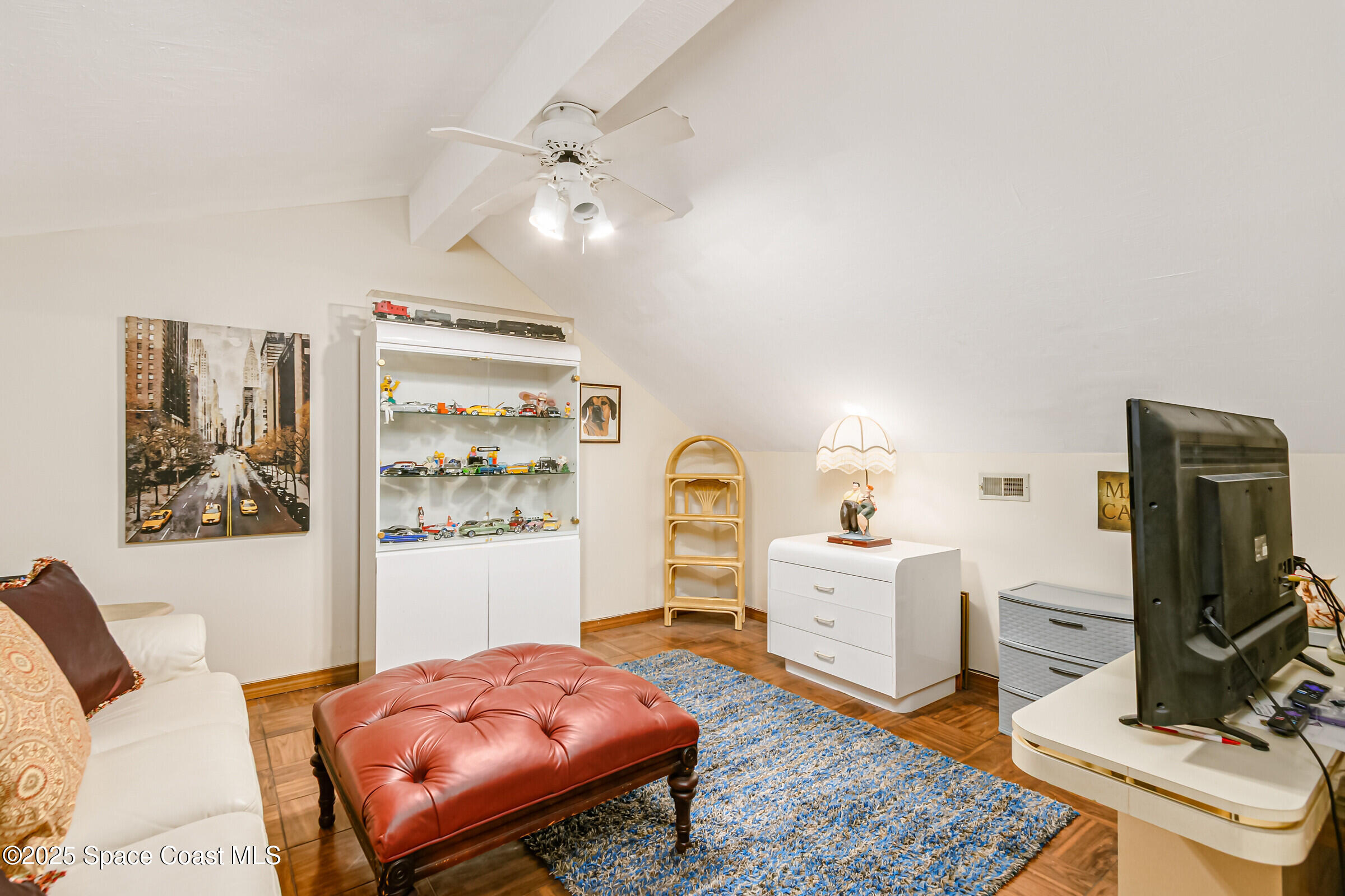 3005 Clearlake Drive 4