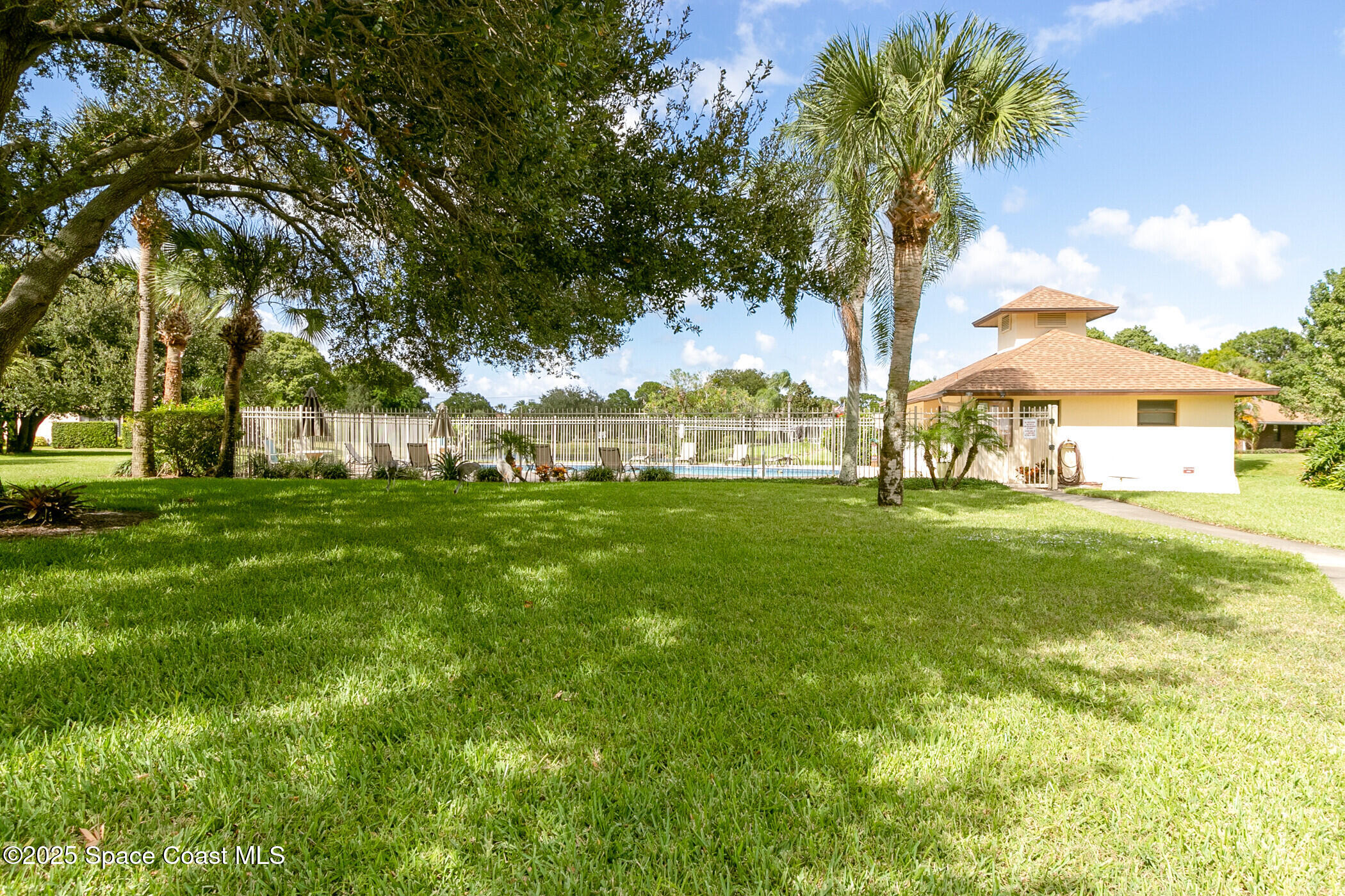 3005 Clearlake Drive 4