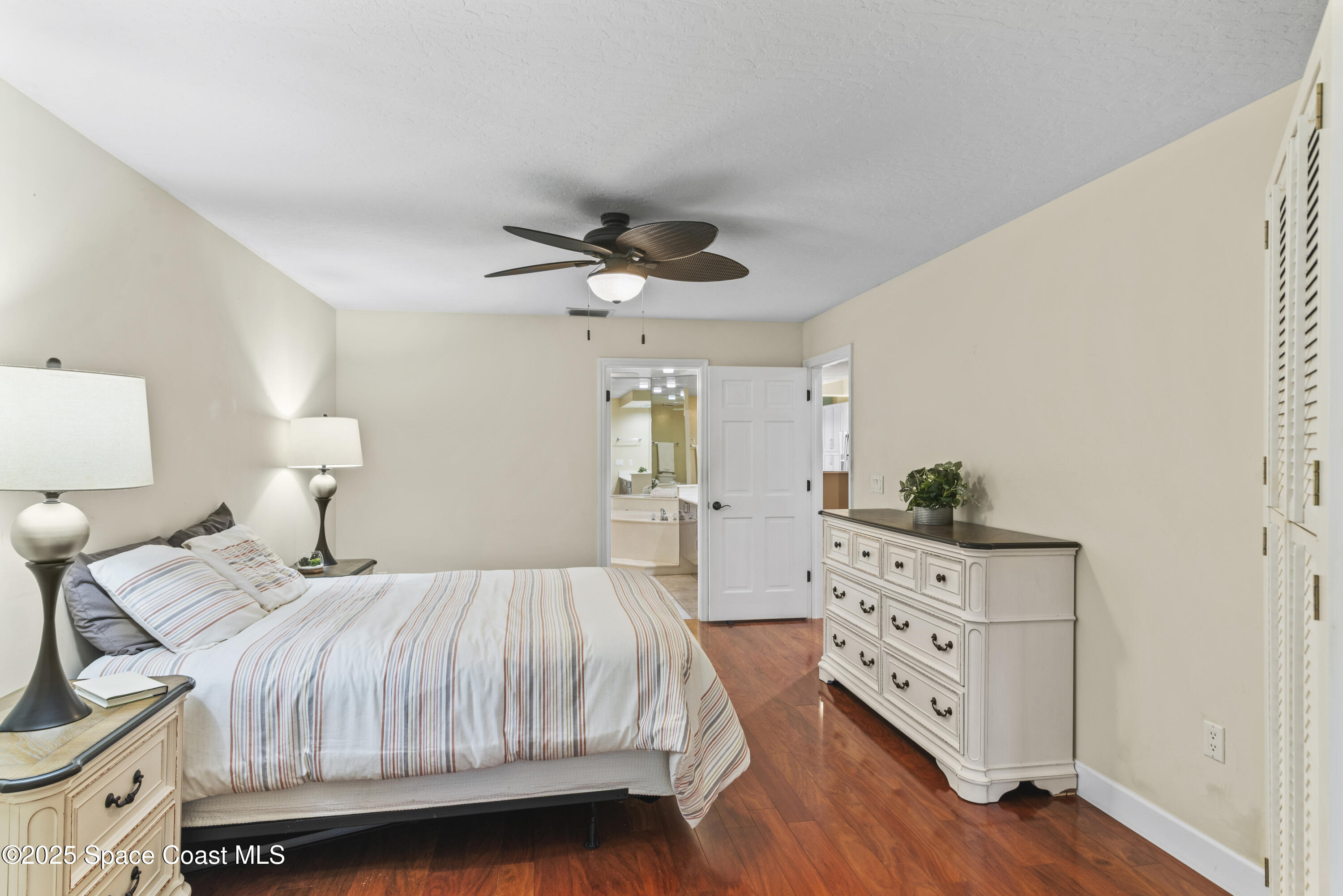 1808 Parkside Place 1808