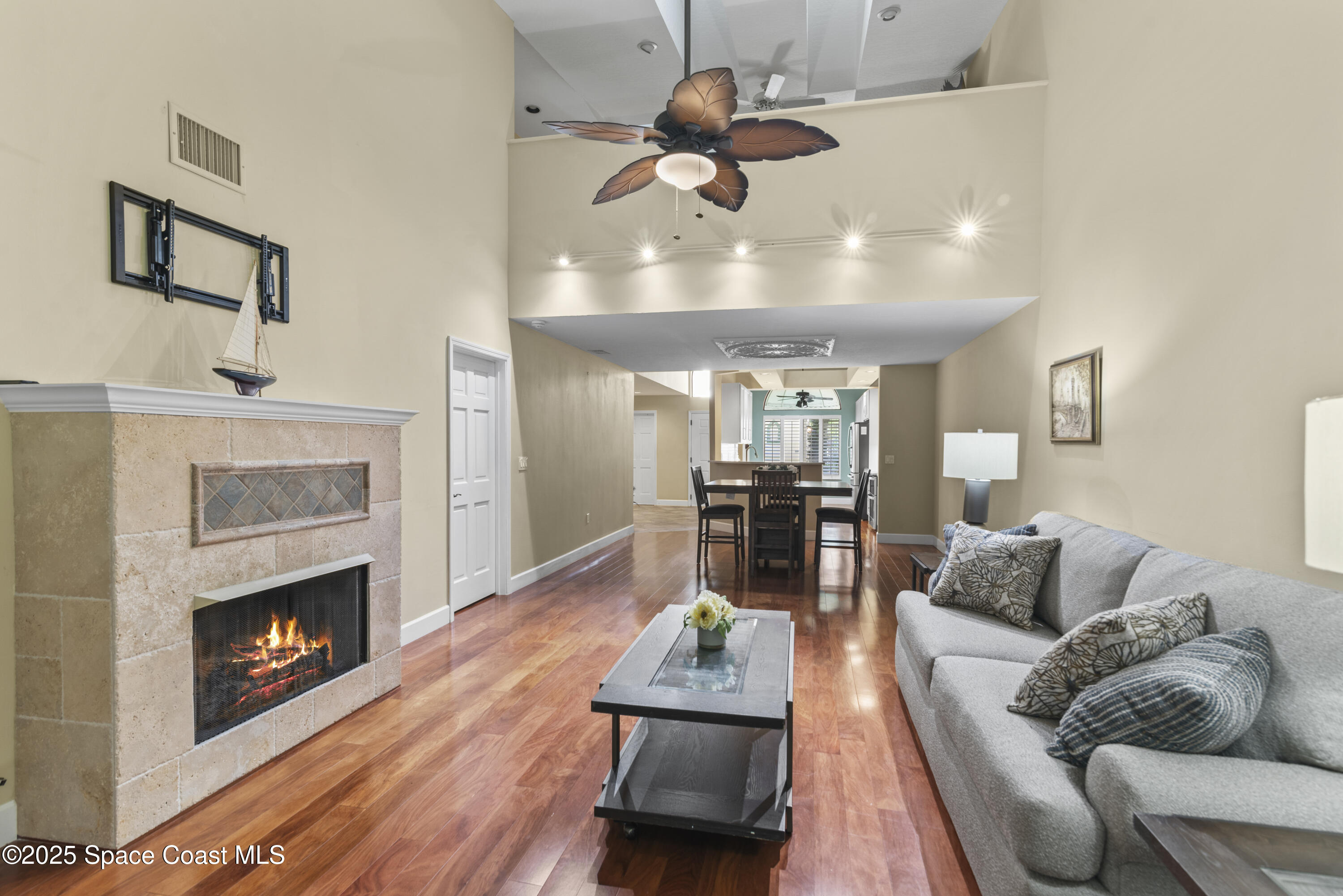1808 Parkside Place 1808