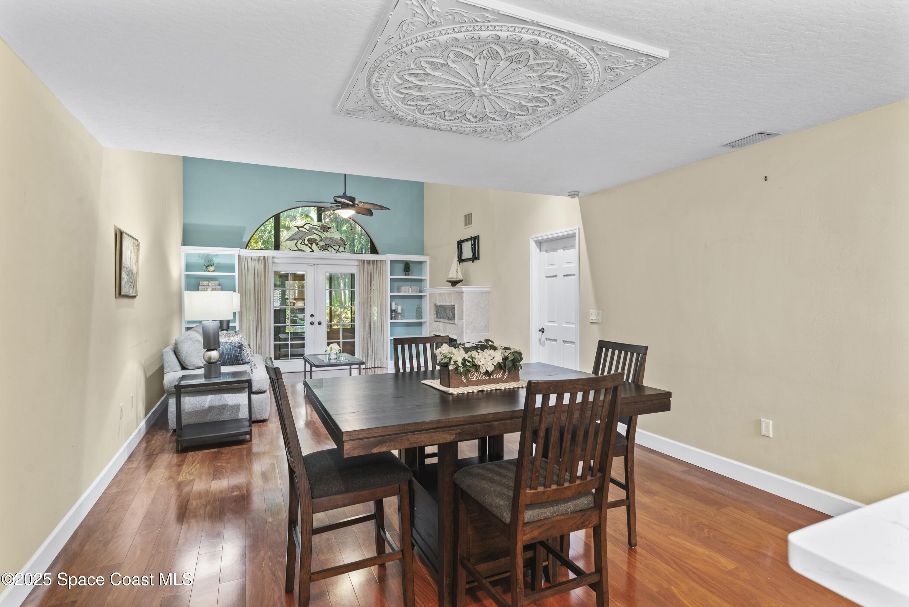 1808 Parkside Place 1808