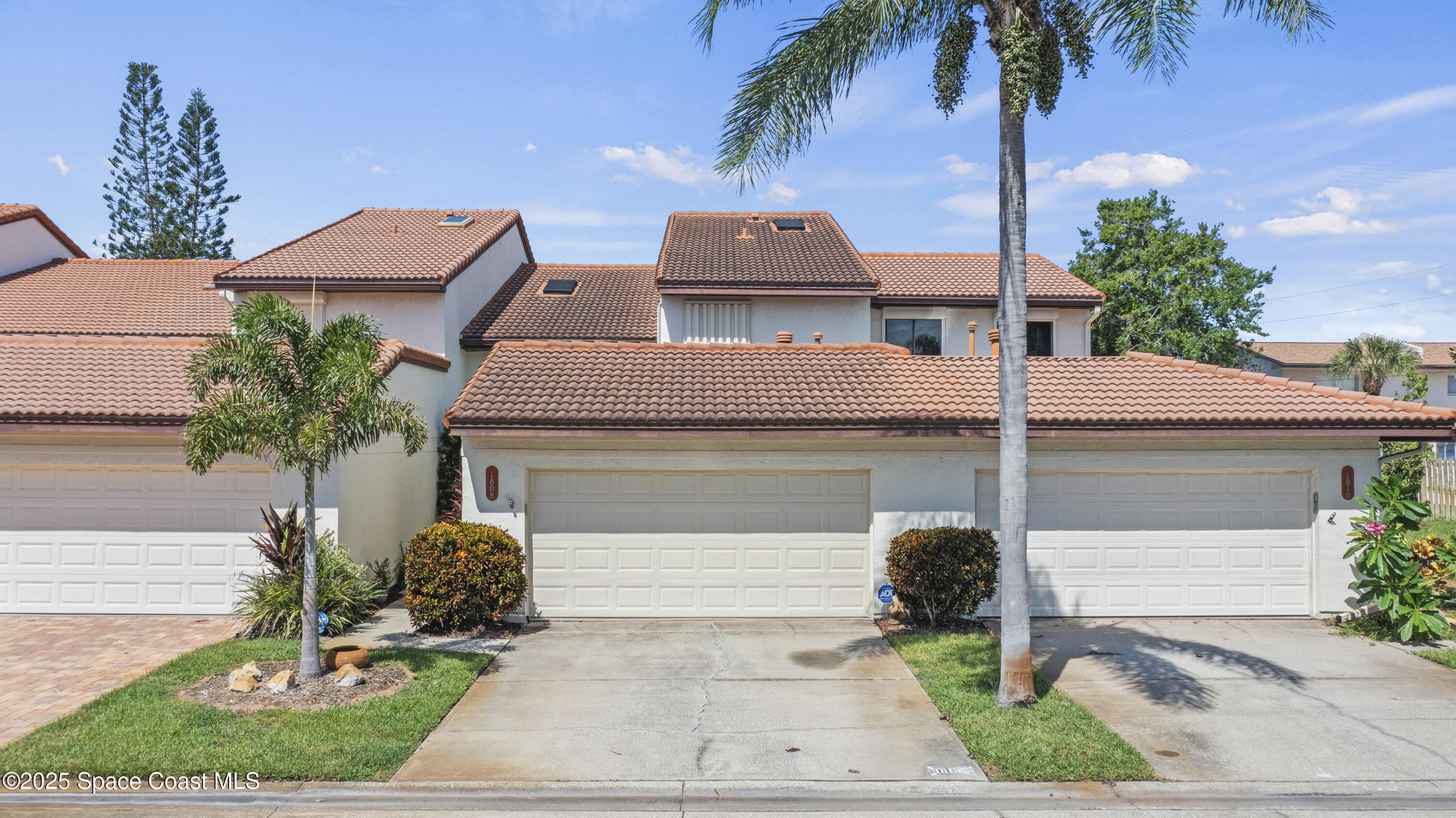 1808 Parkside Place 1808