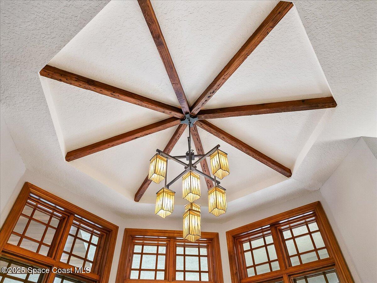 586 Wethersfield Place