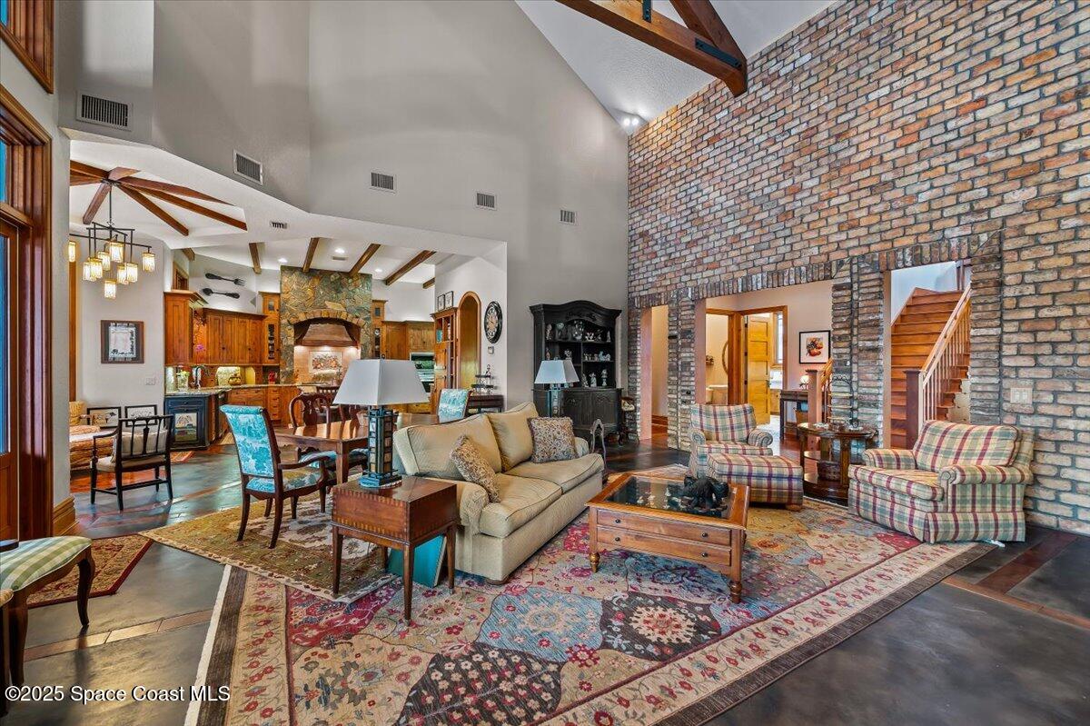 586 Wethersfield Place