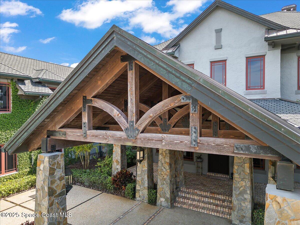 586 Wethersfield Place