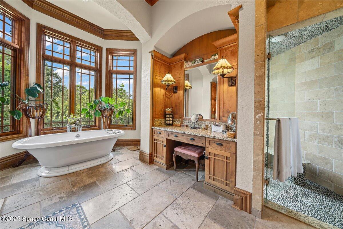 586 Wethersfield Place