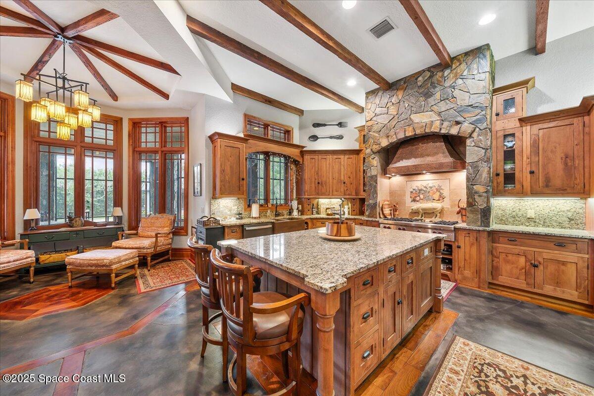 586 Wethersfield Place