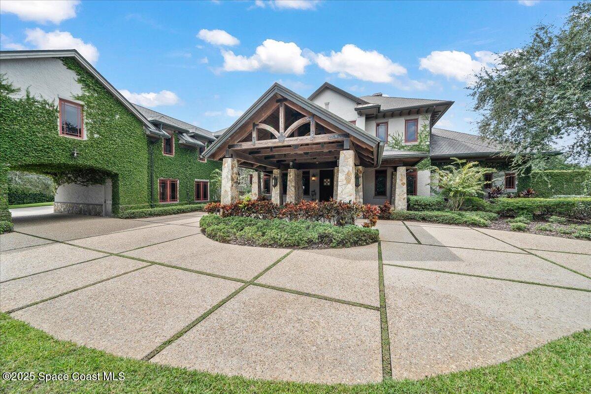 586 Wethersfield Place