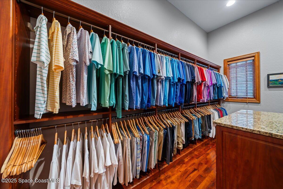 586 Wethersfield Place