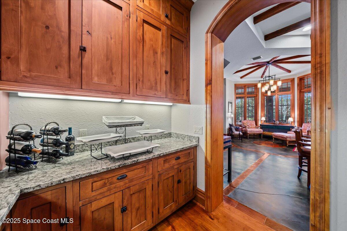 586 Wethersfield Place