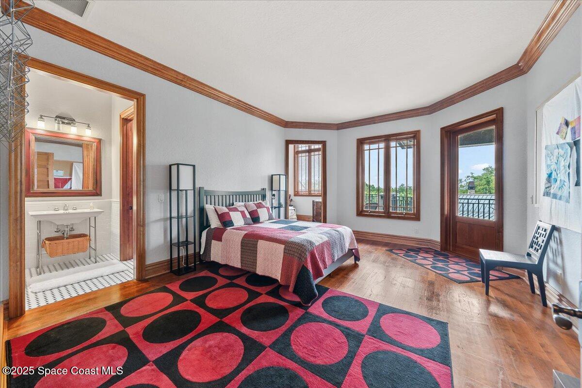 586 Wethersfield Place