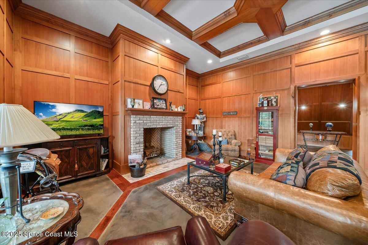 586 Wethersfield Place