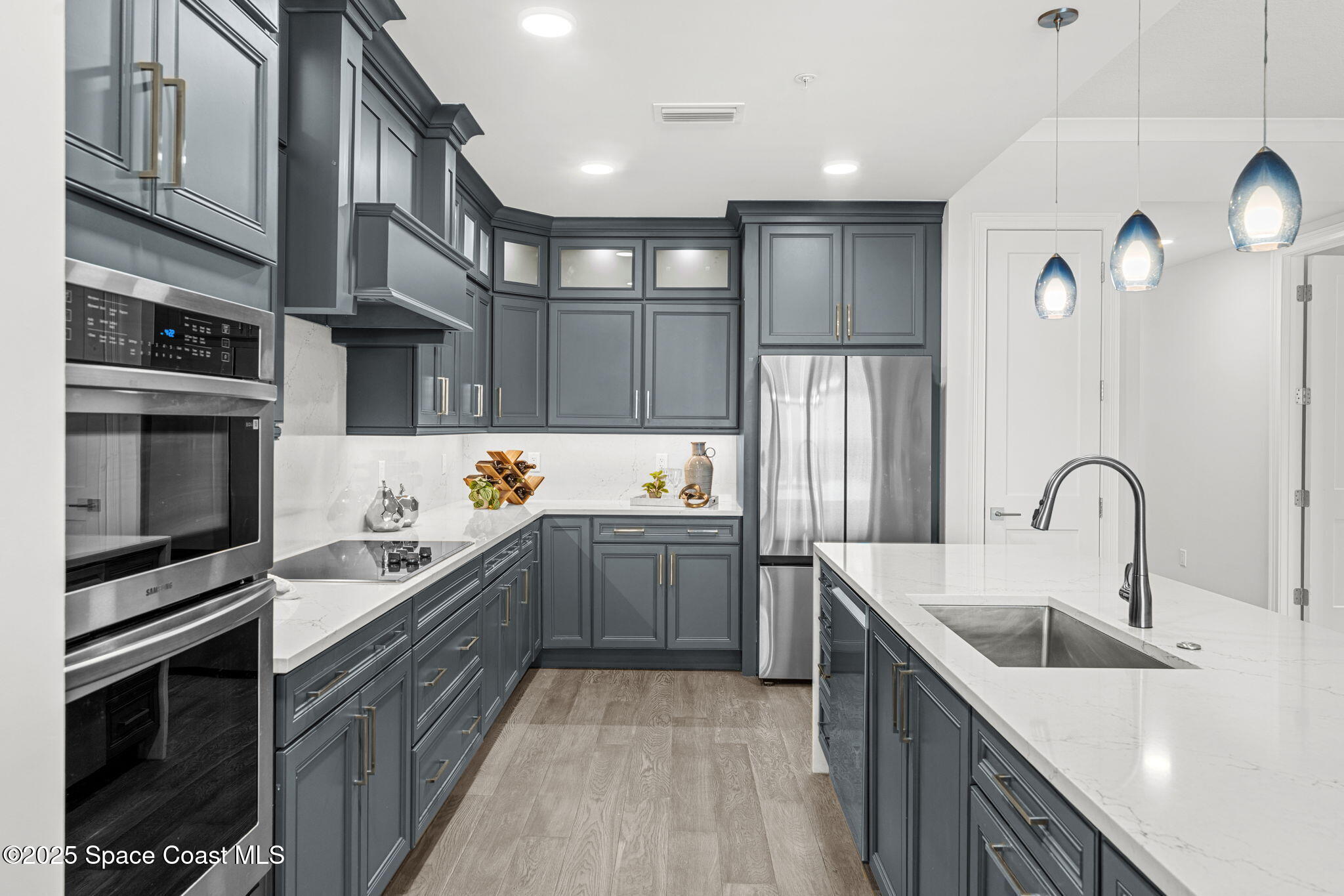 1795 N Highway A1a N, 402