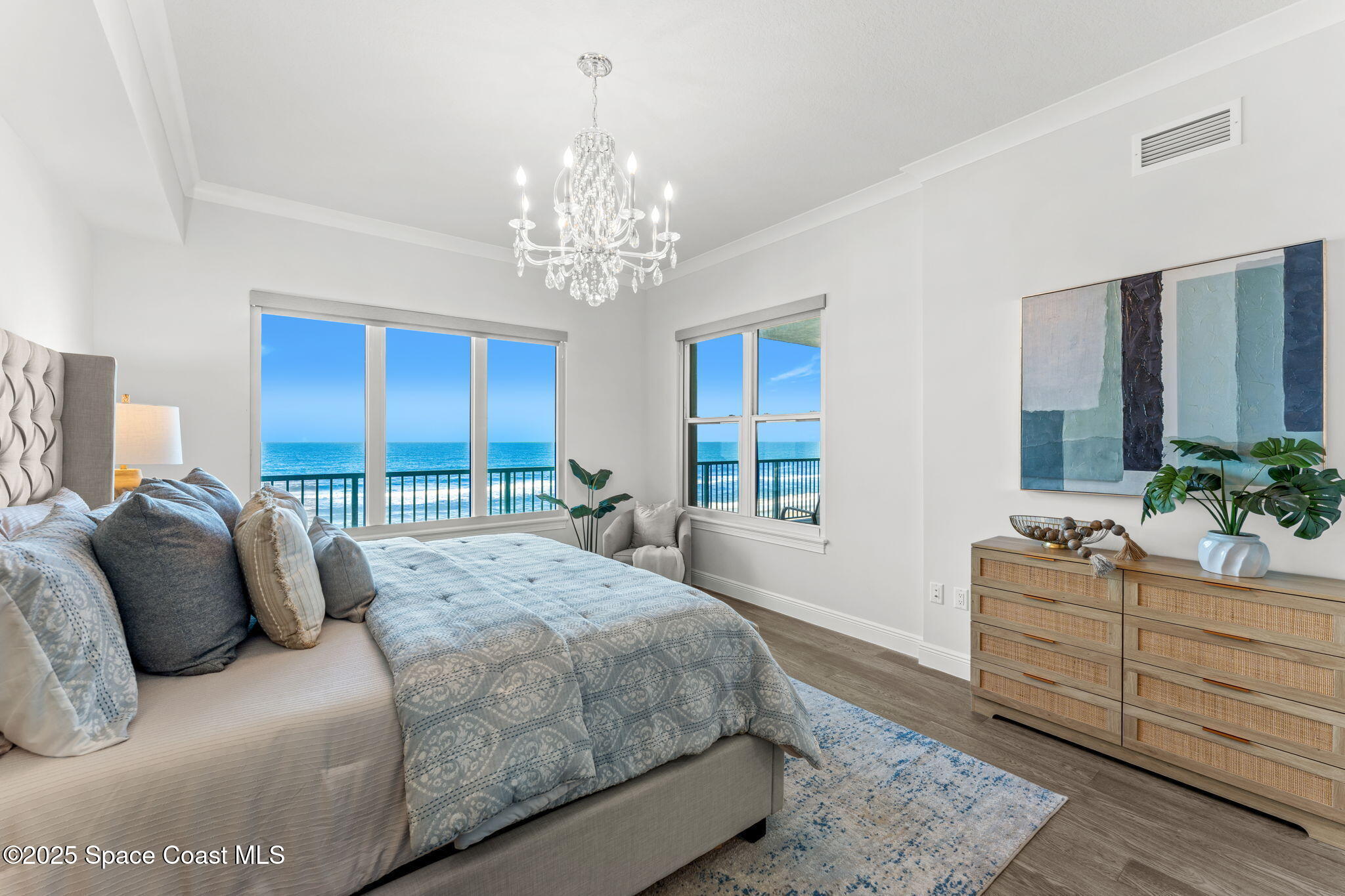 1795 N Highway A1a N, 402