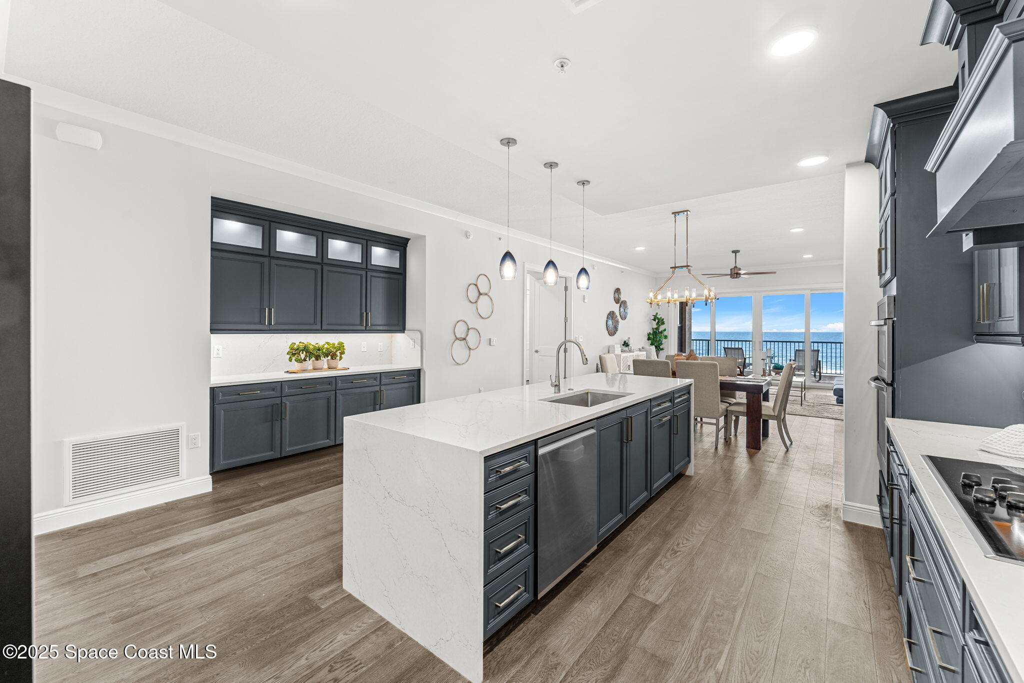 1795 N Highway A1a N, 402