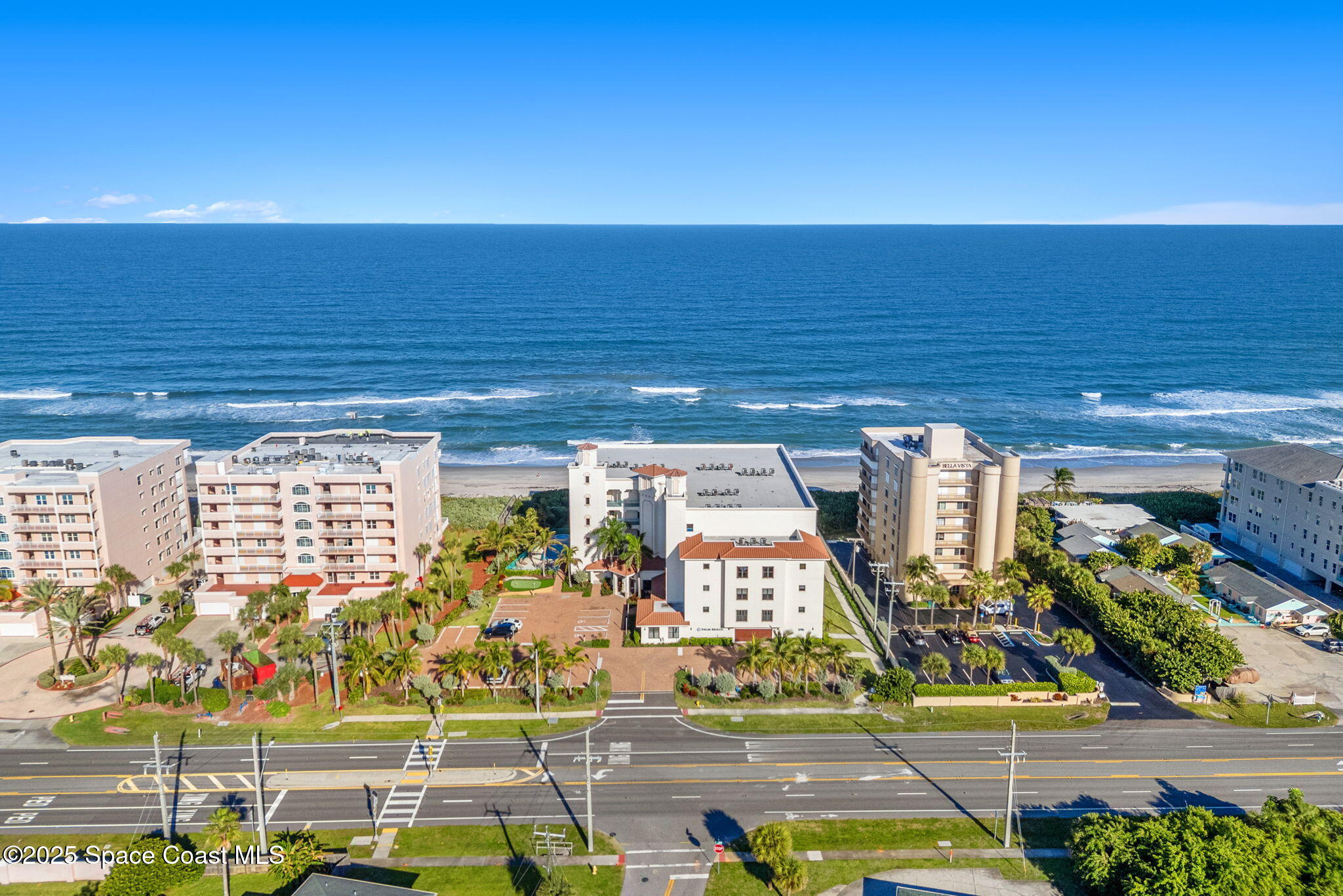 1795 N Highway A1a N, 402