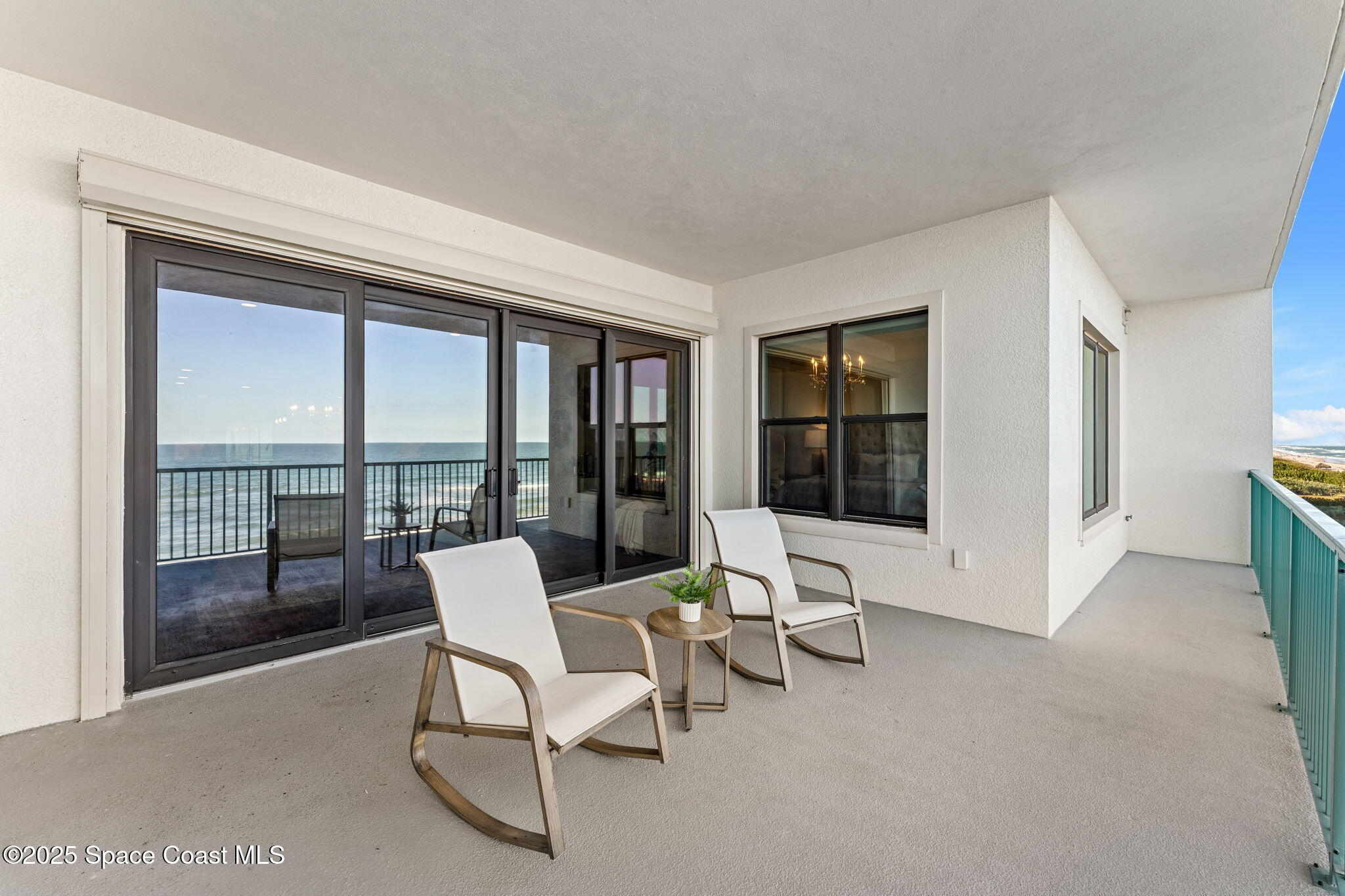 1795 N Highway A1a N, 402