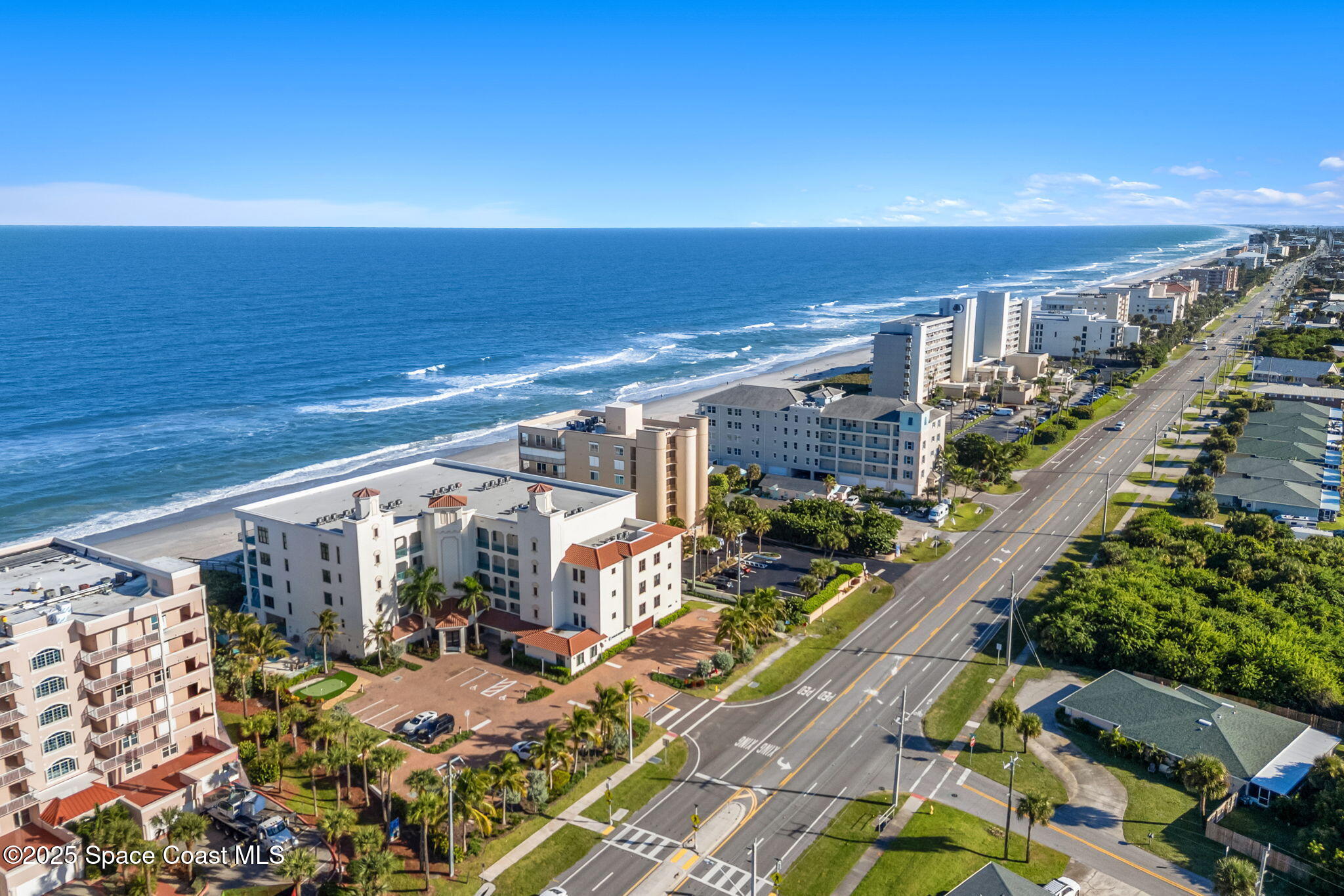 1795 N Highway A1a N, 402