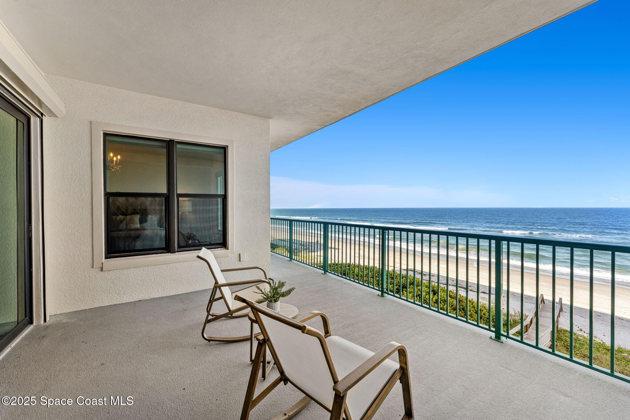 1795 N Highway A1a N, 402