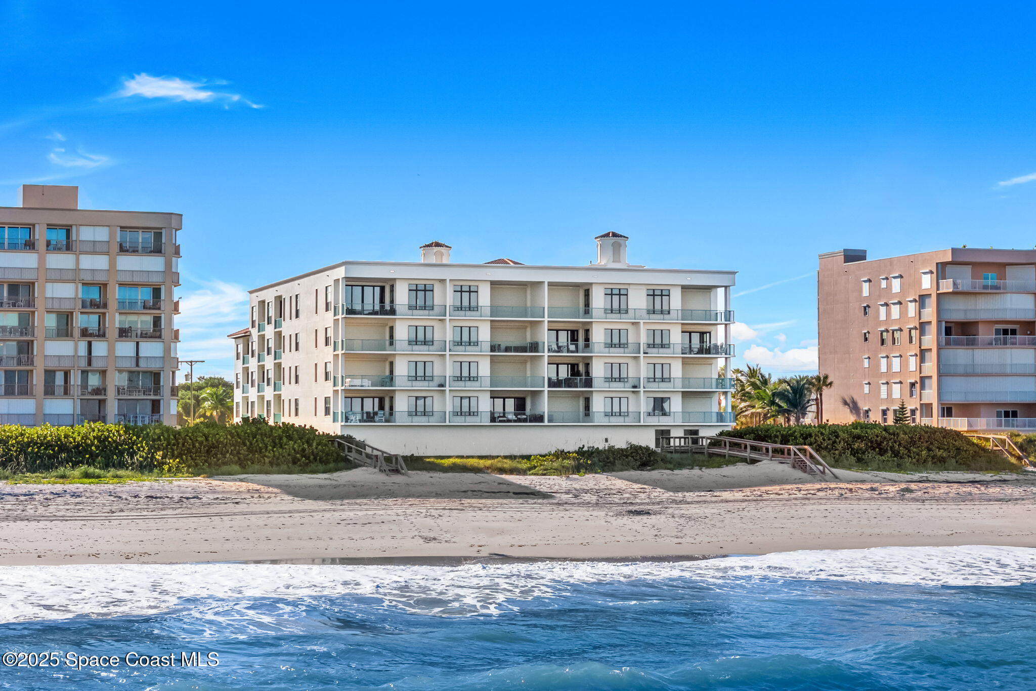 1795 N Highway A1a N, 402