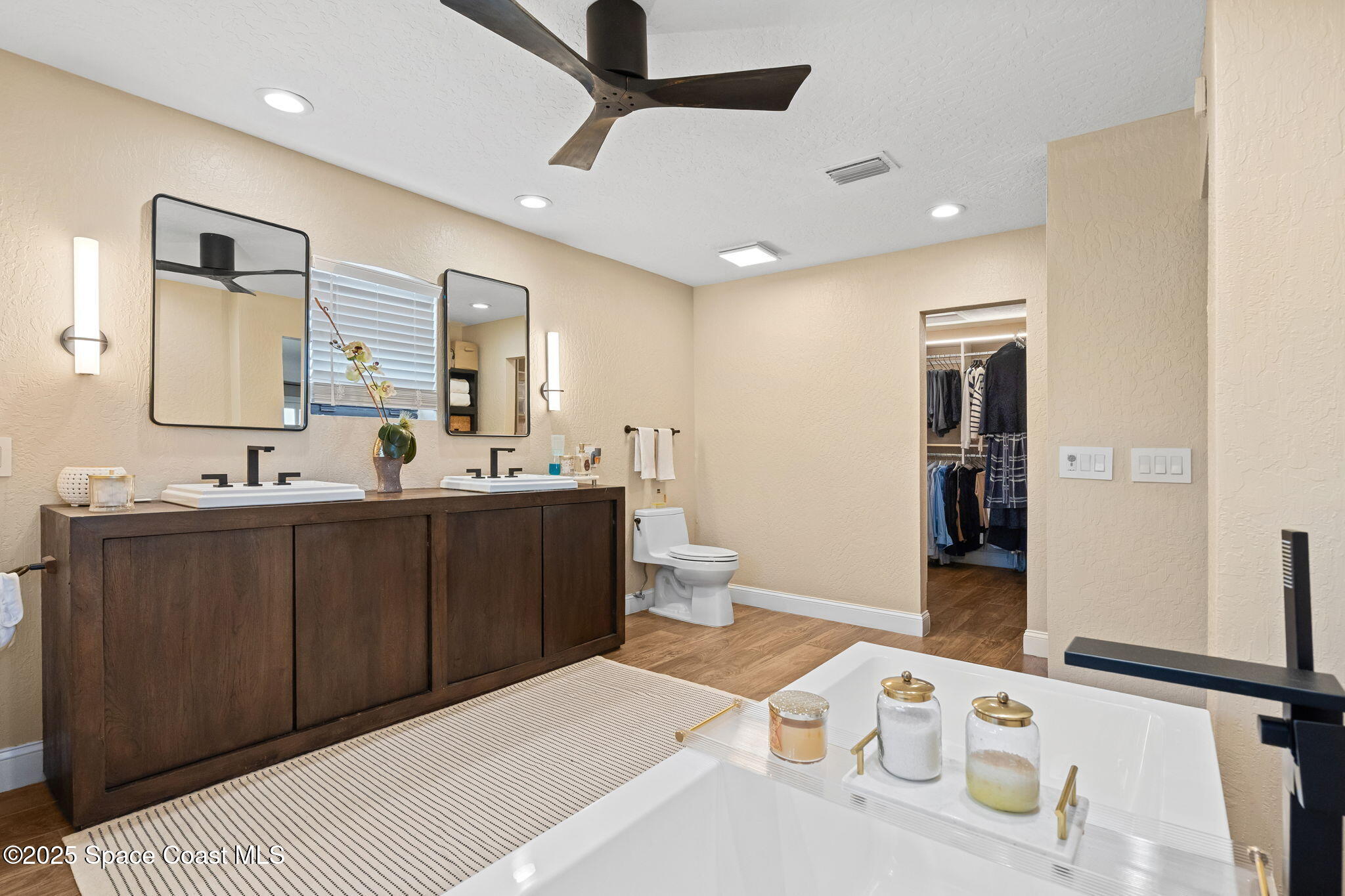 762 Loggerhead Island Drive