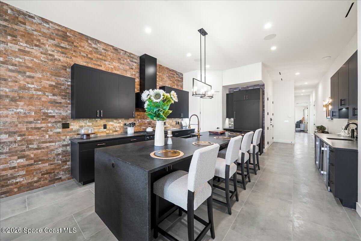 2765 N Highway A1a 504