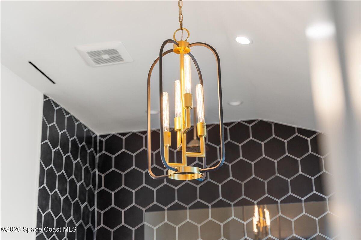 2765 N Highway A1a 504