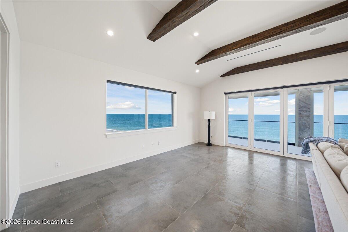 2765 N Highway A1a 504