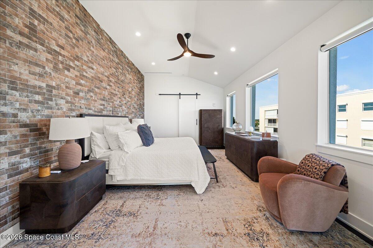 2765 N Highway A1a 504