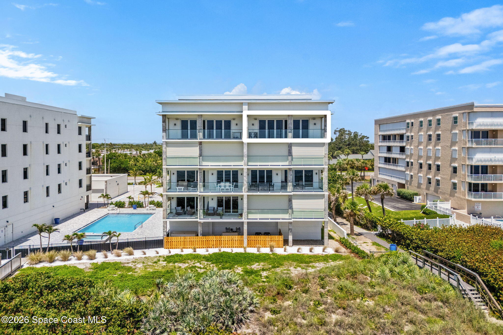 2765 N Highway A1a 504