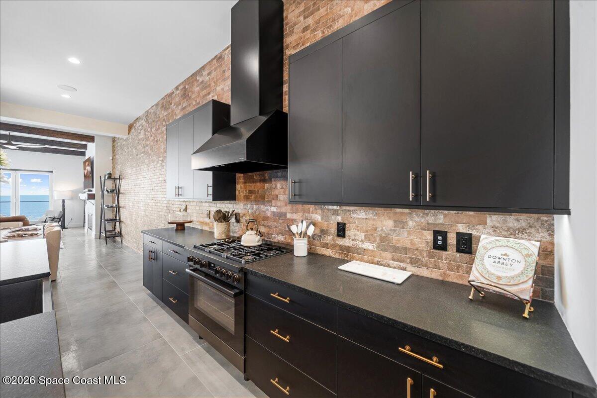 2765 N Highway A1a 504