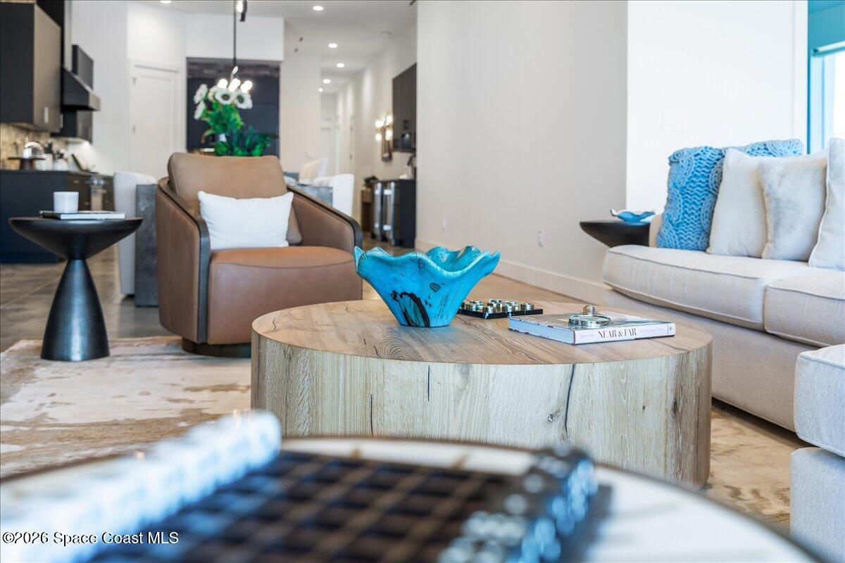 2765 N Highway A1a 504