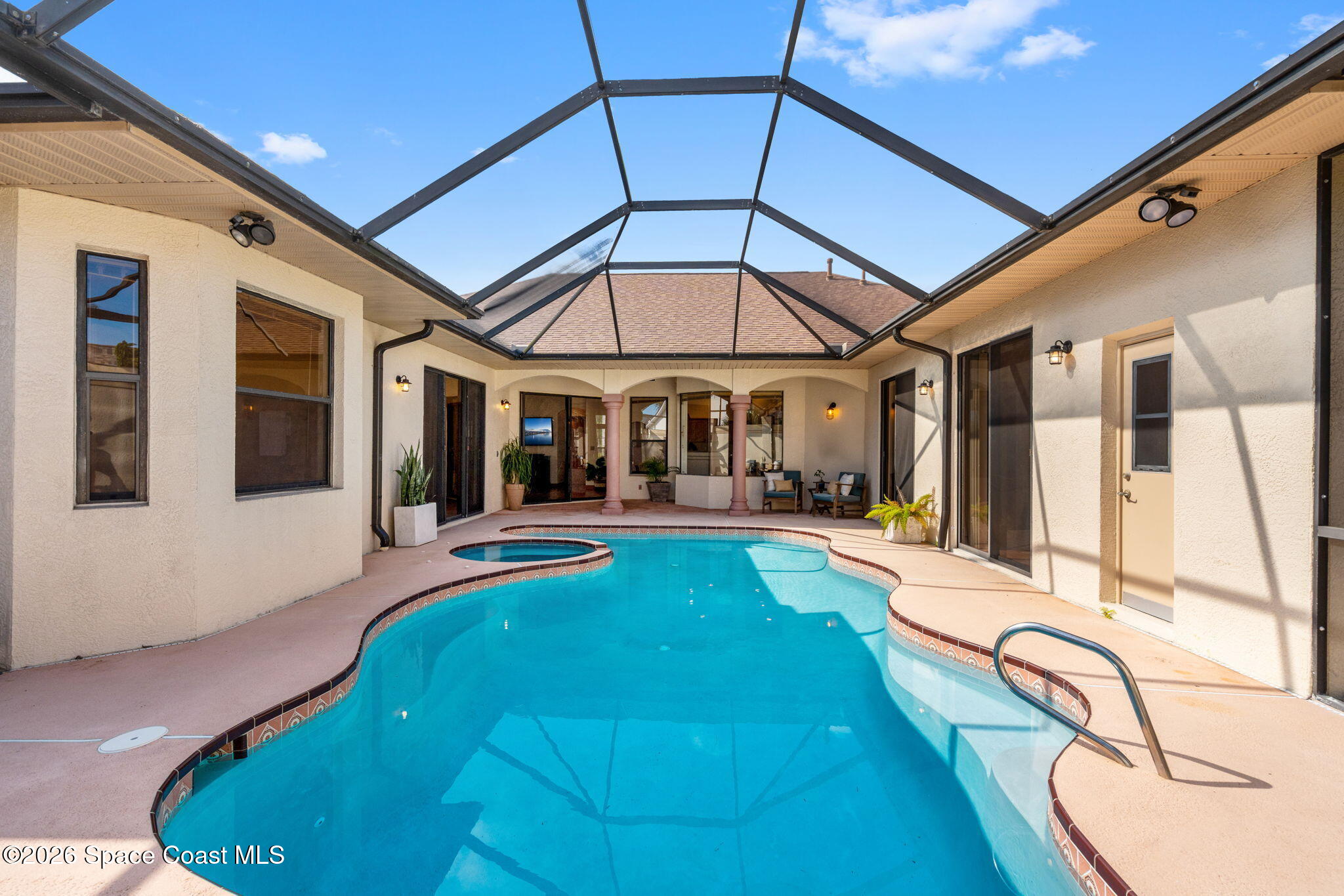 510 Lake Victoria Circle