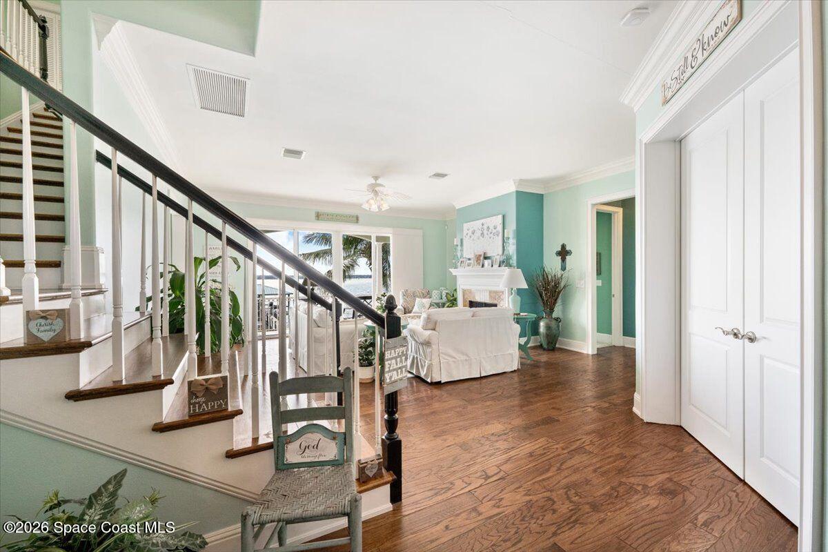 2555 S Tropical Trail