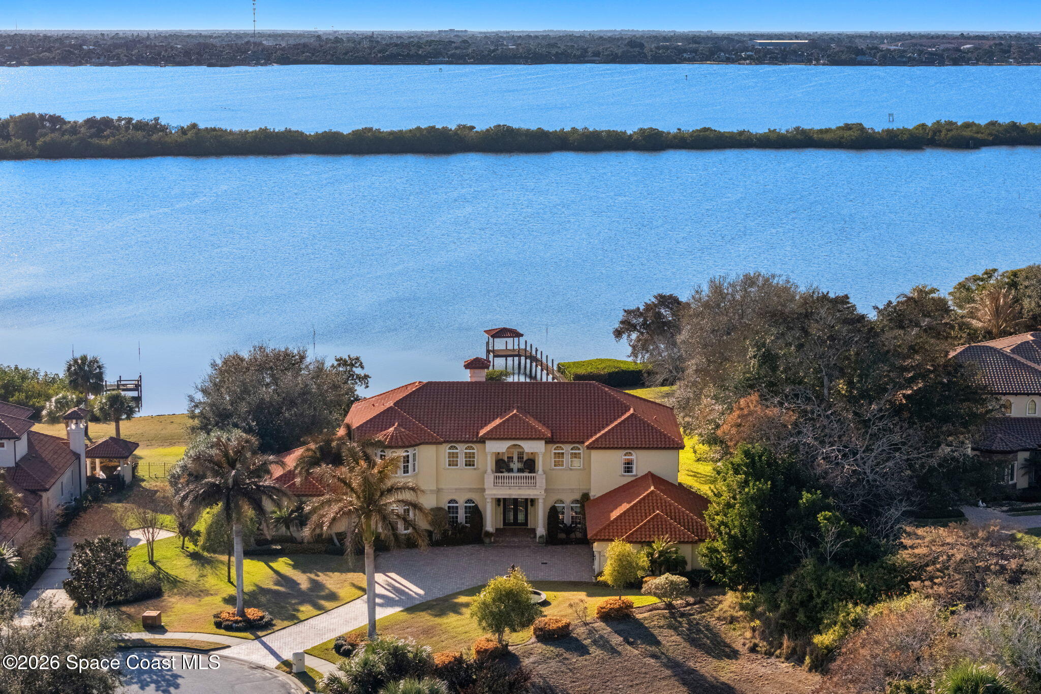 4760 Honeyridge Lane