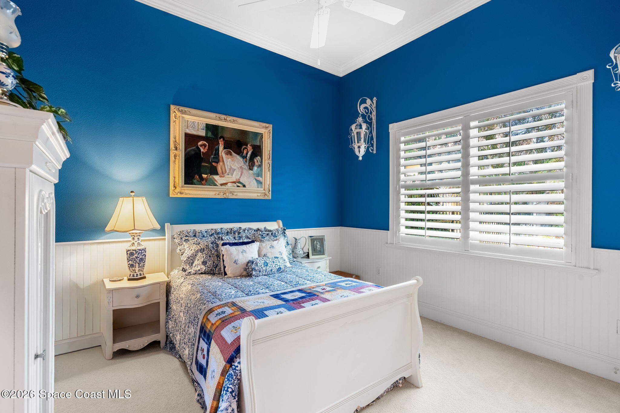 4760 Honeyridge Lane