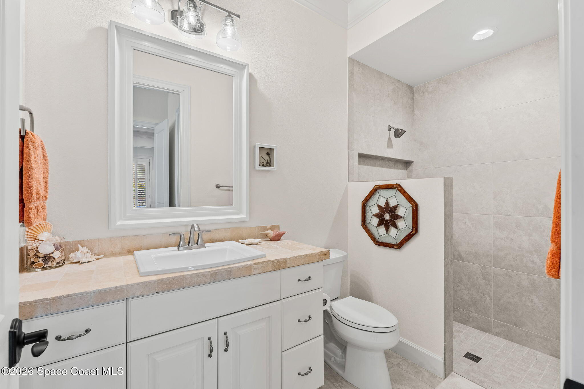 135 Lansing Island Drive