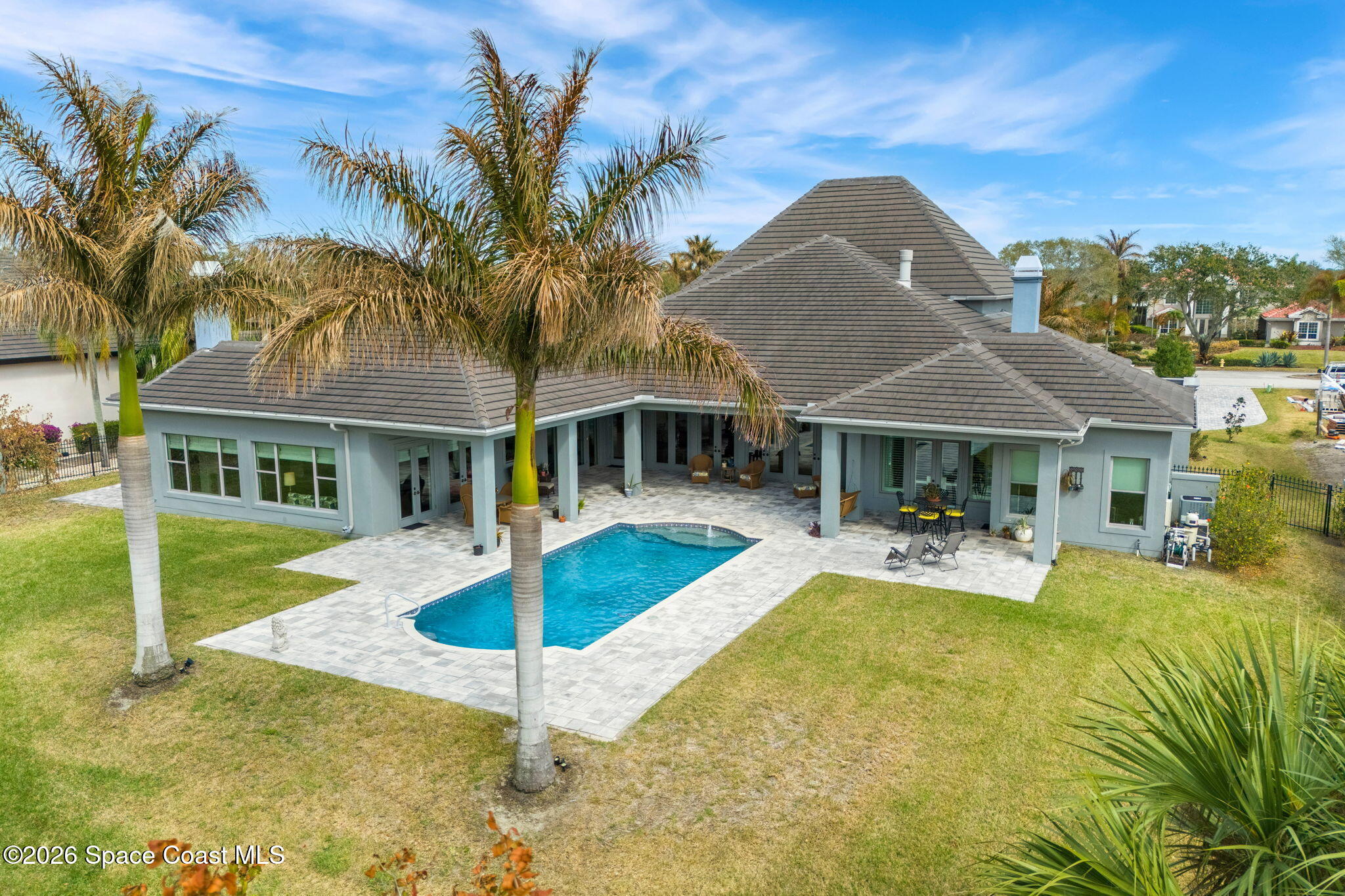 135 Lansing Island Drive